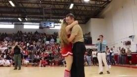 Unforgettable Christmas present with military surprise homecoming